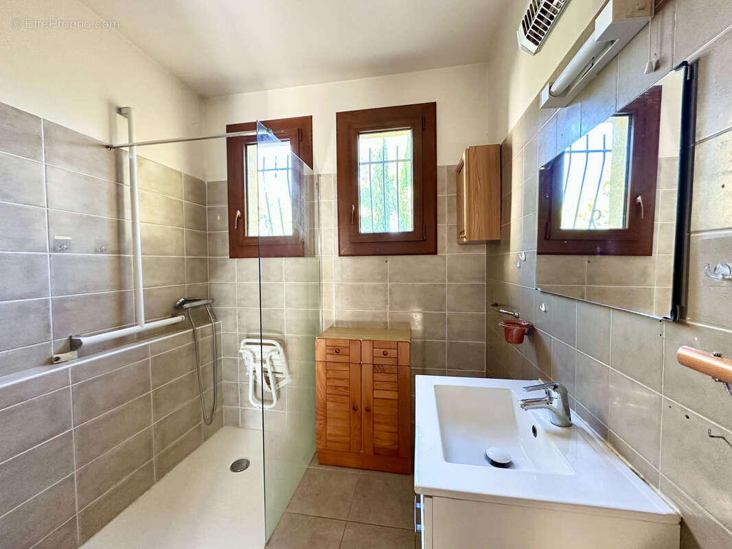 Maison à CARNOUX-EN-PROVENCE