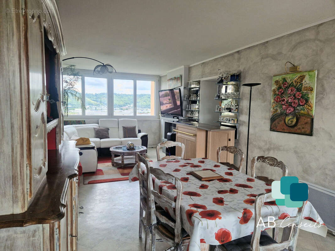 Appartement à SOTTEVILLE-LES-ROUEN