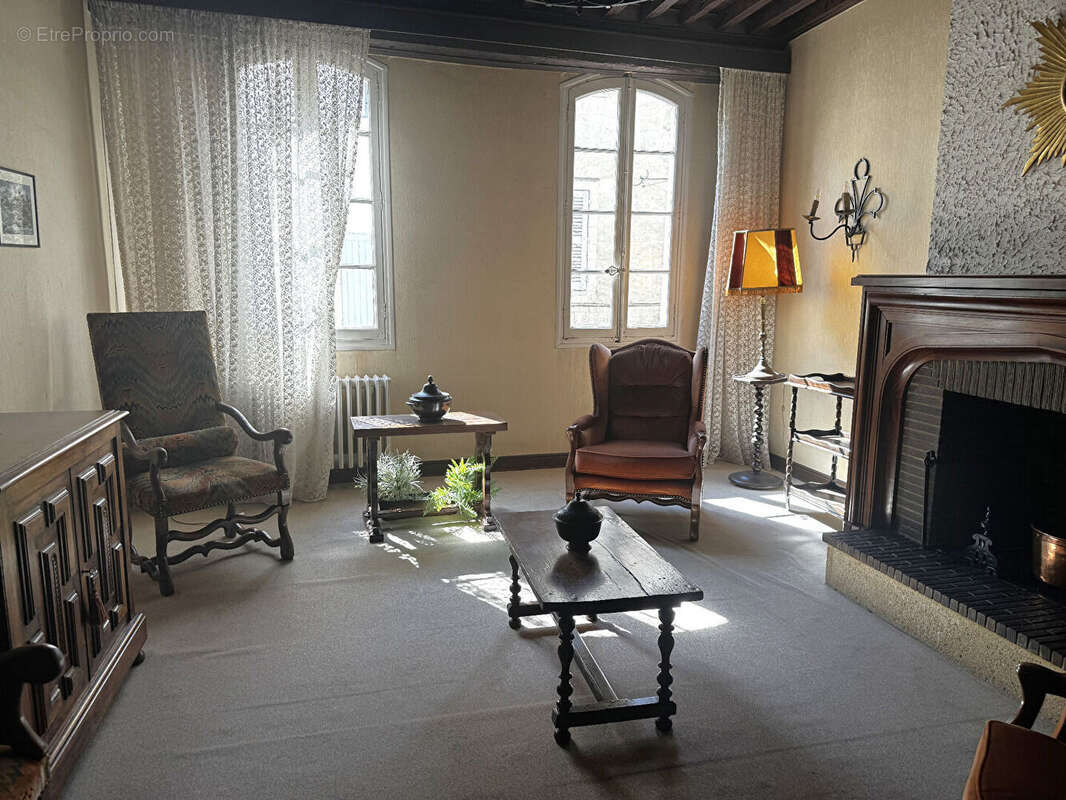 Maison à VILLENEUVE-LES-AVIGNON