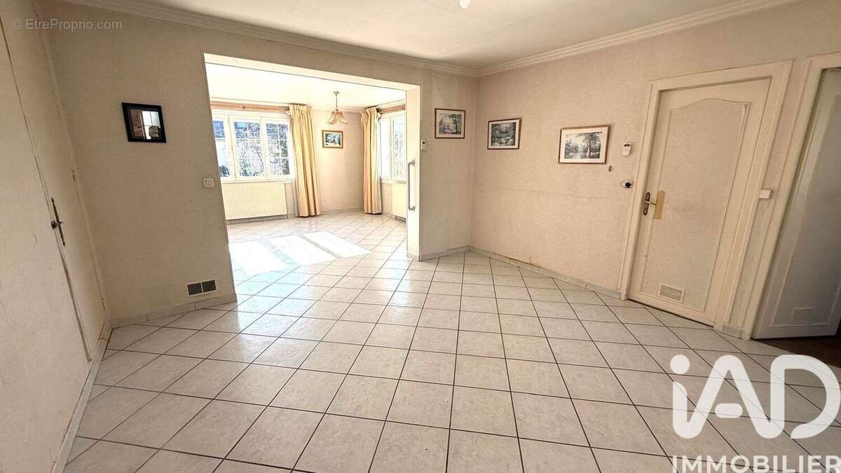 Photo 3 - Maison à SAINT-CLEMENT