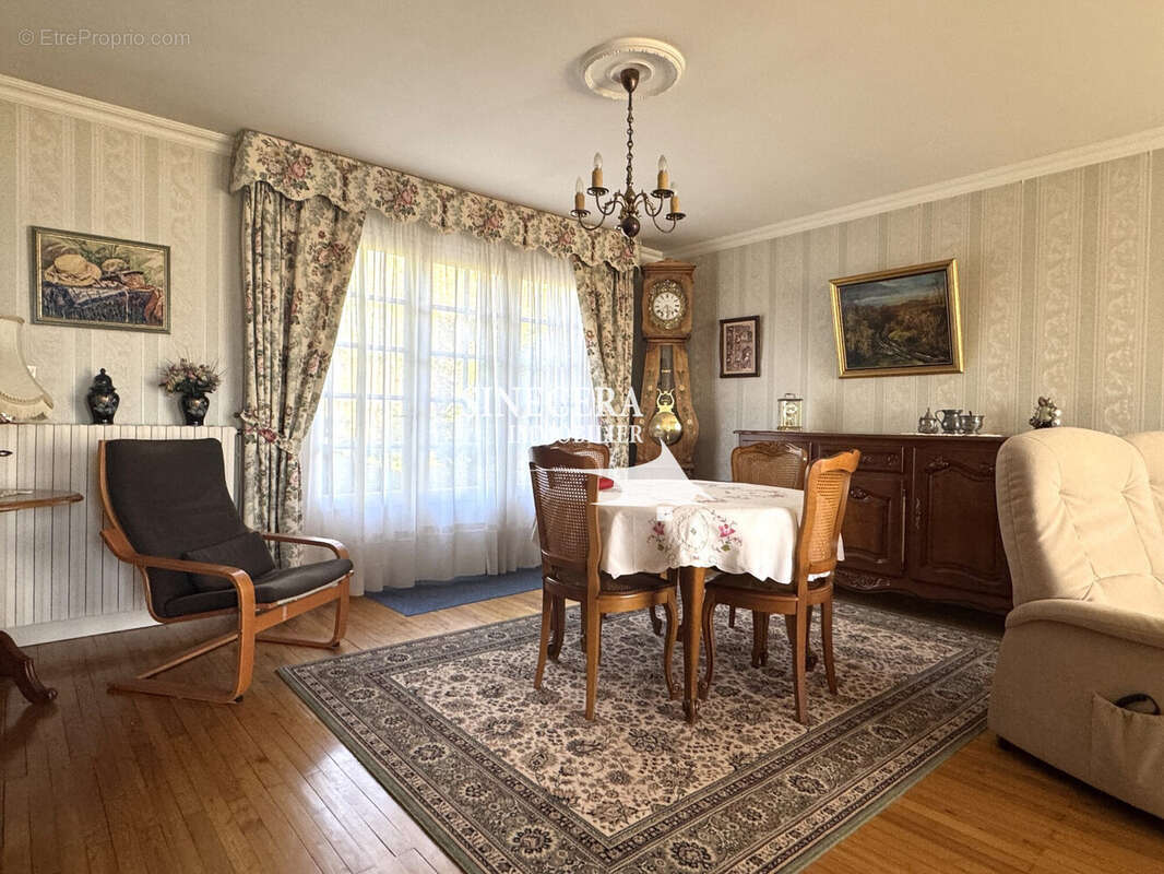 Maison 130 m² à Riberac  - photo 4