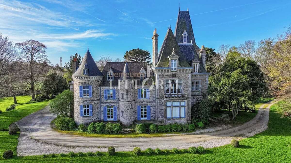 Maison à PENVENAN
