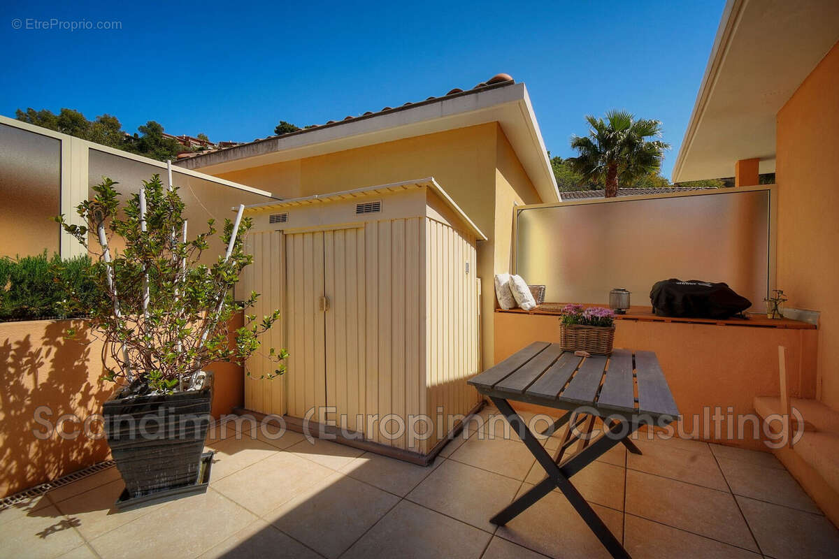 Appartement à THEOULE-SUR-MER