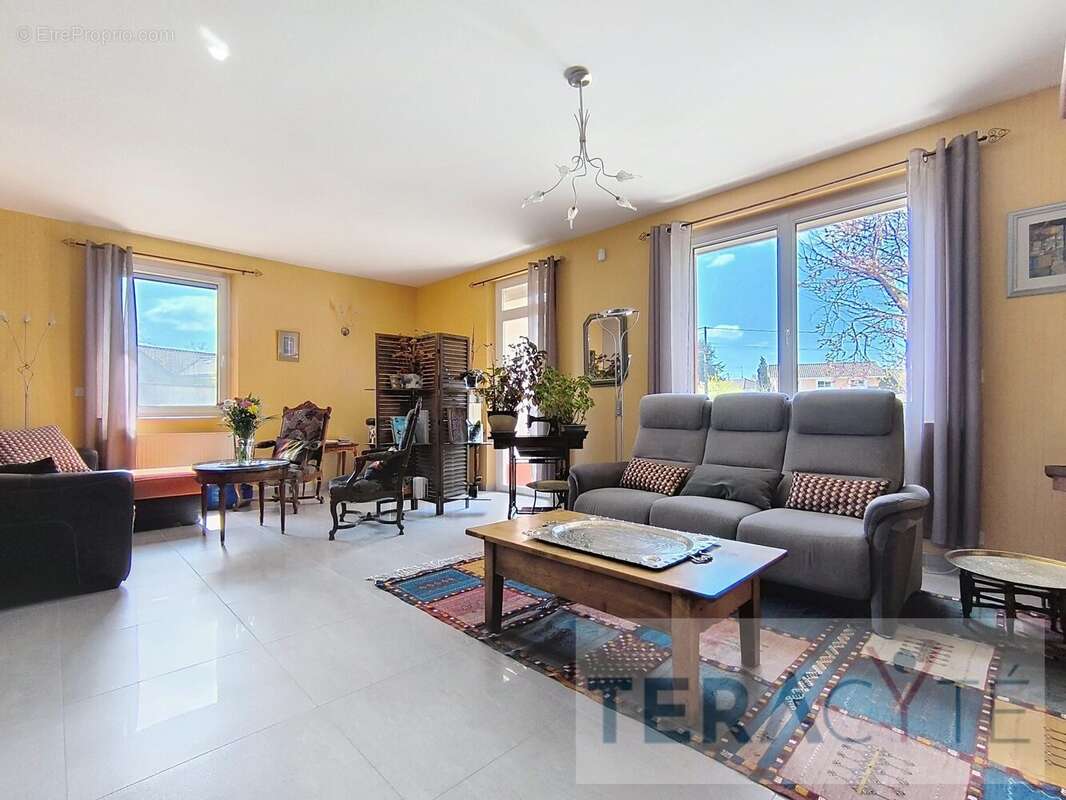 Maison à BOURG-EN-BRESSE