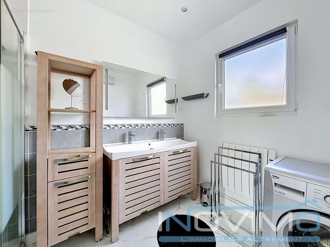 Maison 98 m² à Brouckerque  - photo 9