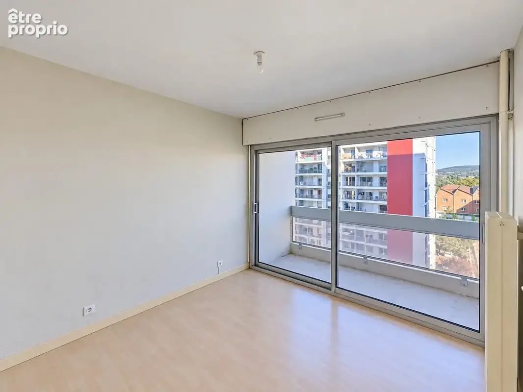 Appartement 4 pièces 67 m² à vendre à Saint-Etienne (42100) - photo 8