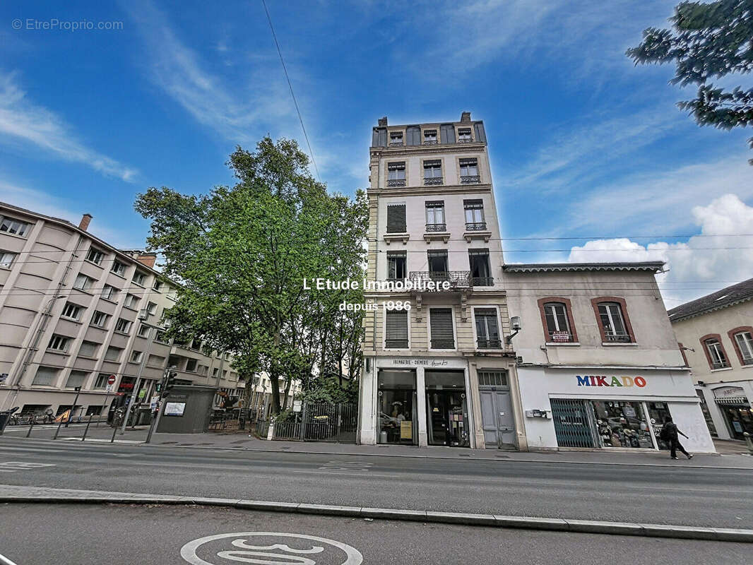 Appartement à LYON-6E