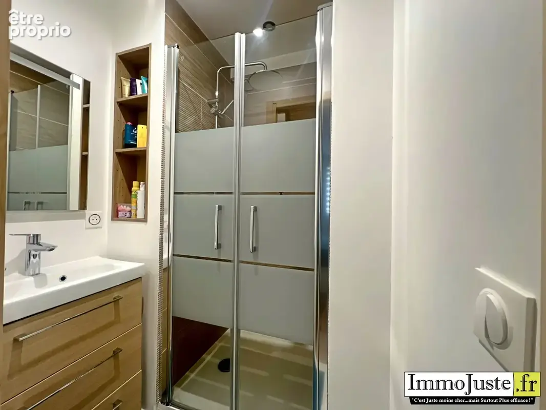 Maison 121 m² à Voisins-Le-Bretonneux  - photo 7