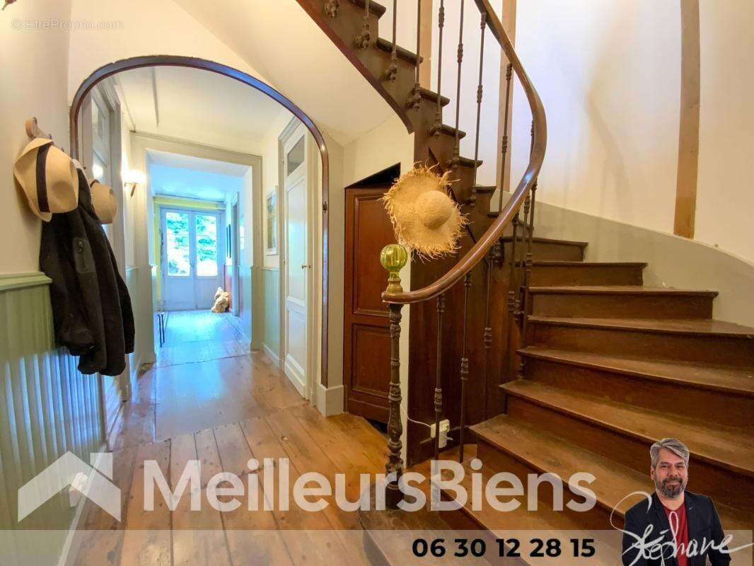 Maison en pierre en plein centre ville de Montendre - photo 16