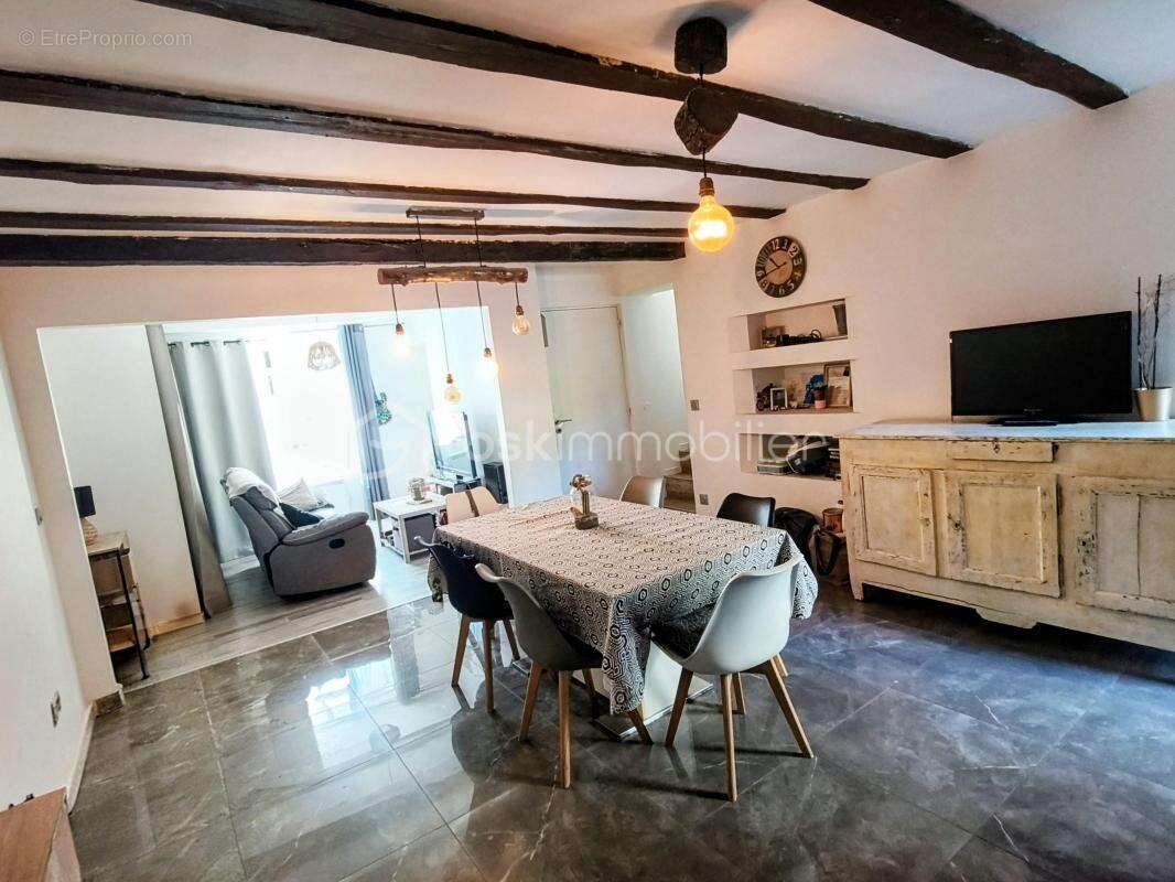  maison de village – 105 m² – 3 chambres – jardin – garage  - photo 11