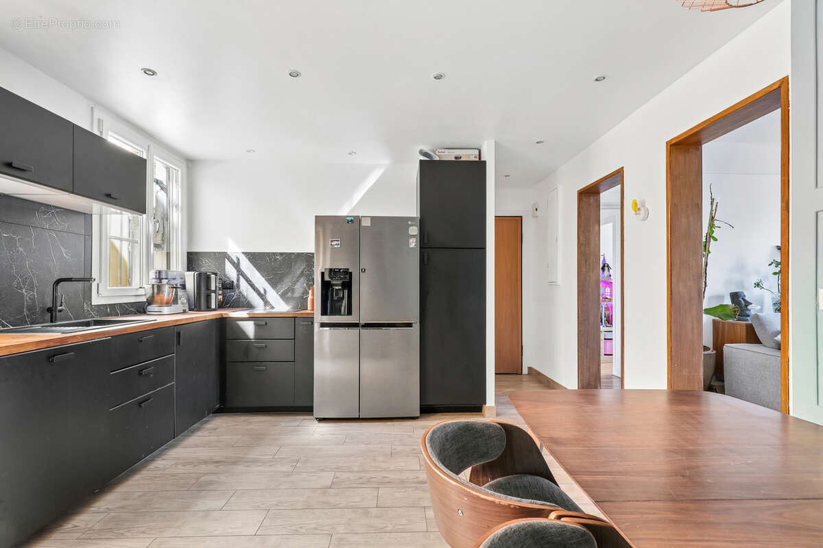 Appartement à PARIS-12E