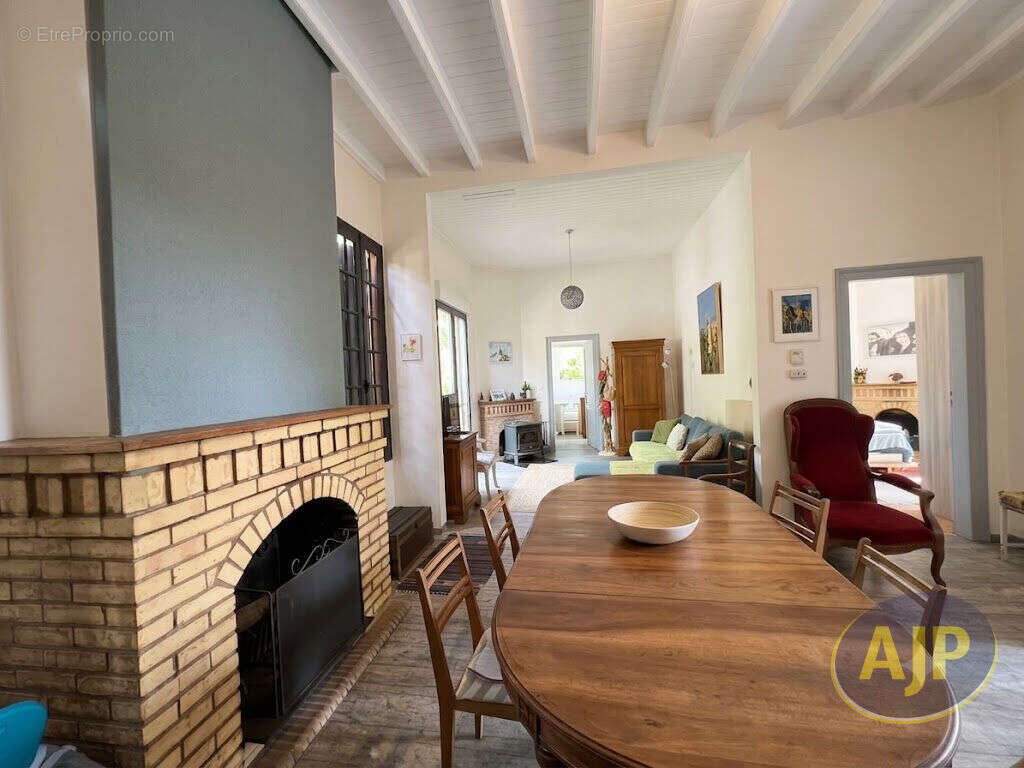 Taussat vente en viager libre belle villa - photo 4