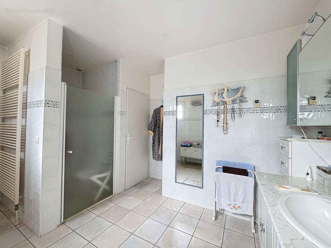 Maison à TOURNON-SUR-RHONE