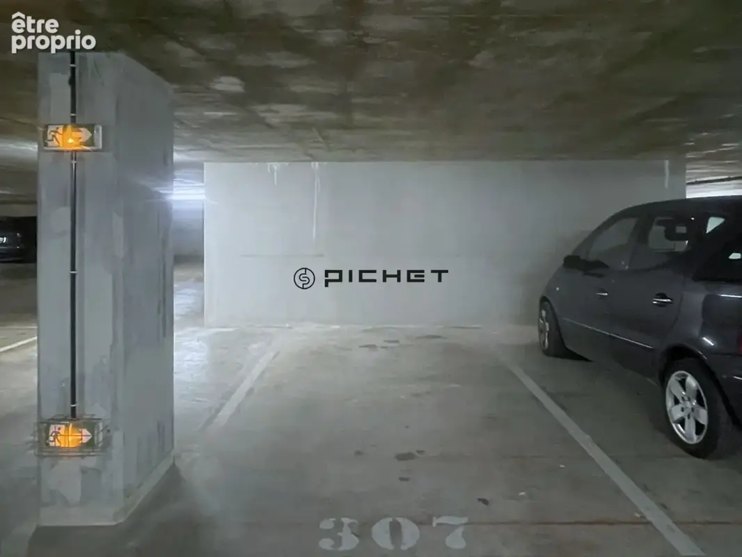 Parking à BORDEAUX