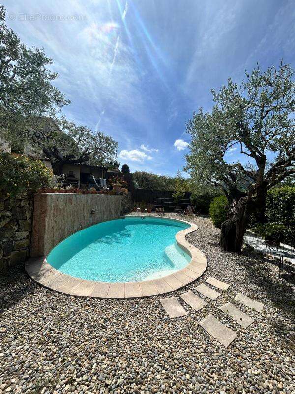 Maison 123 m² à Toulon  - photo 17