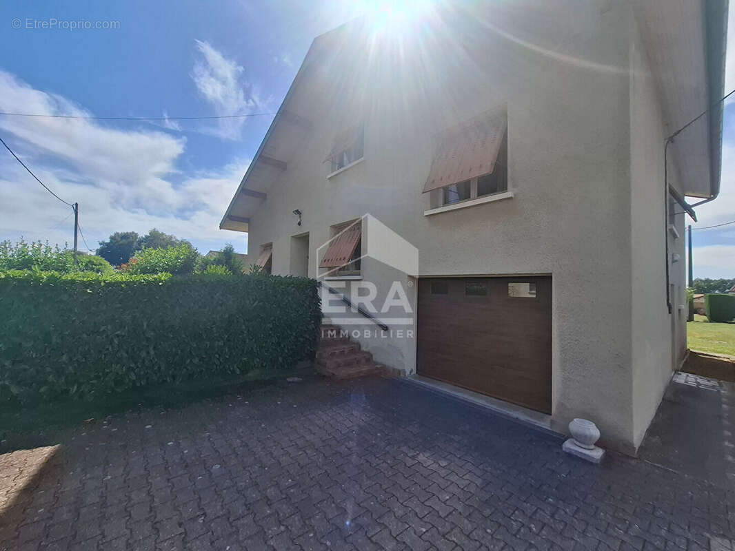 Maison 113m² à viriat - photo 9