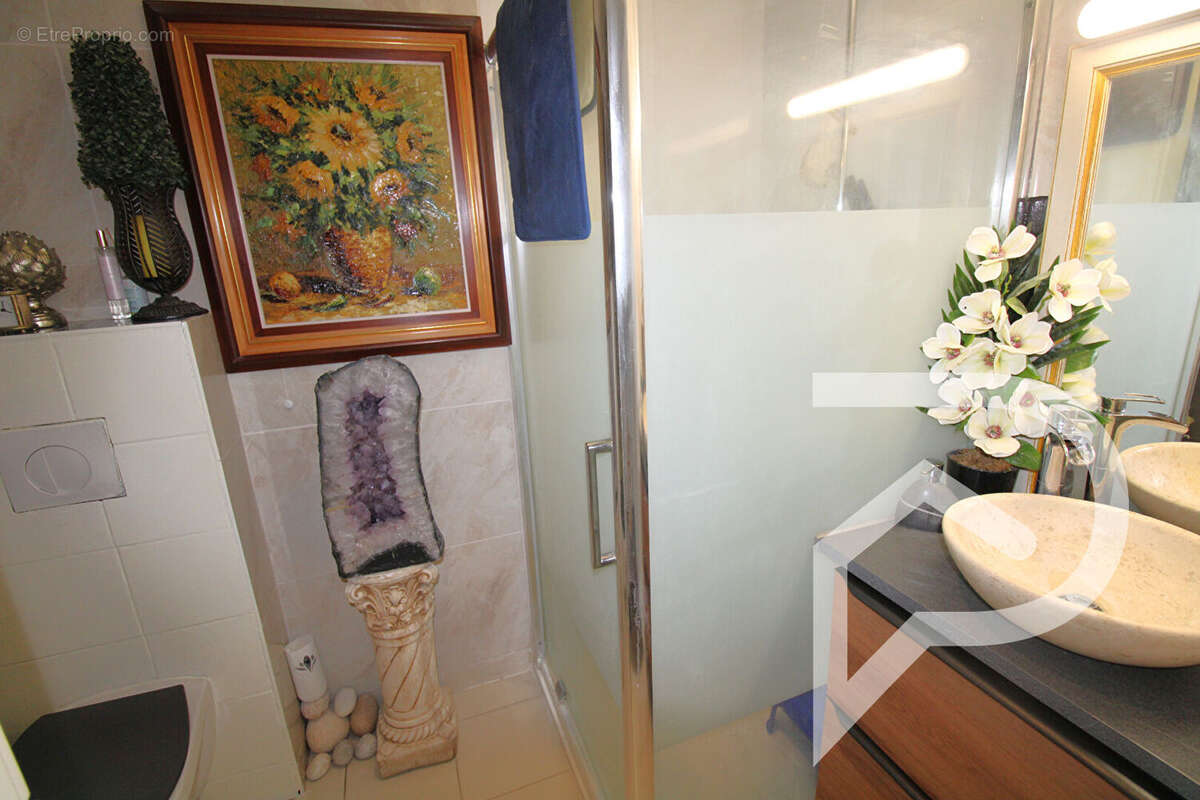 Maison à LACROIX-SAINT-OUEN