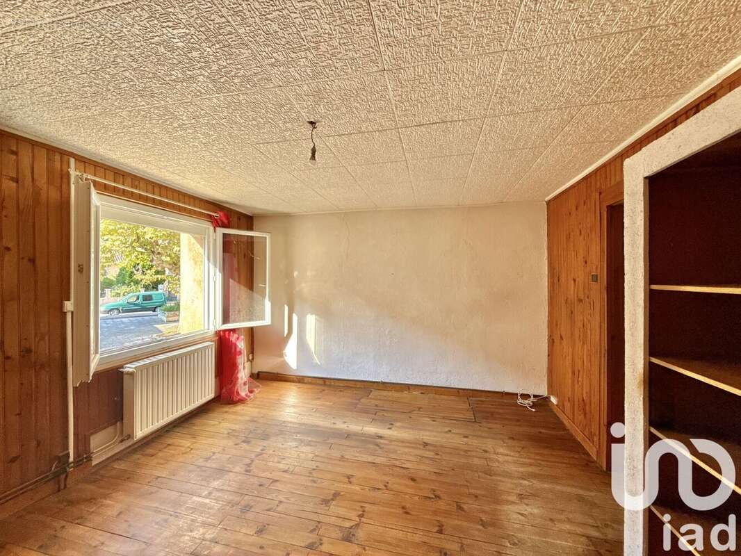 Photo 2 - Maison à SAINT-UZE