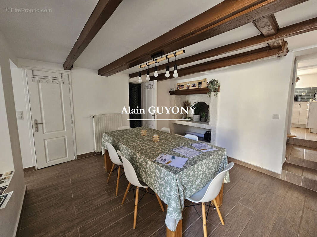 Maison à PONT-L'EVEQUE