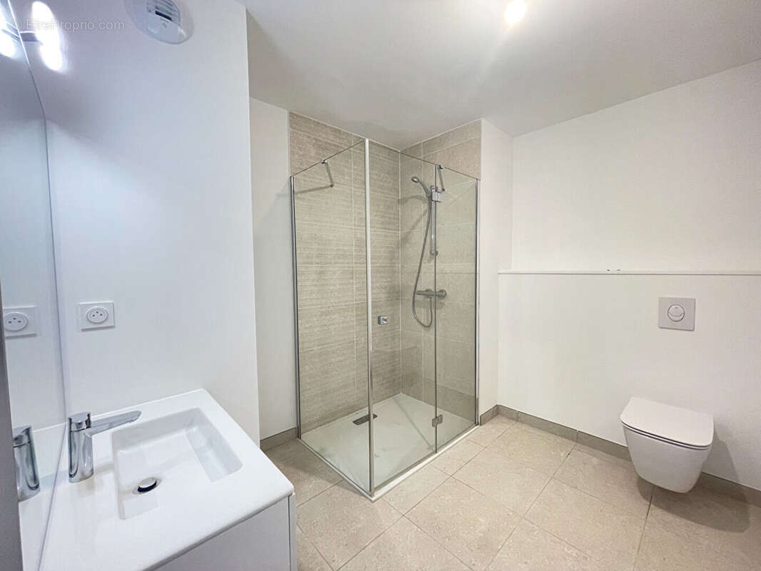 Appartement à LA MEZIERE