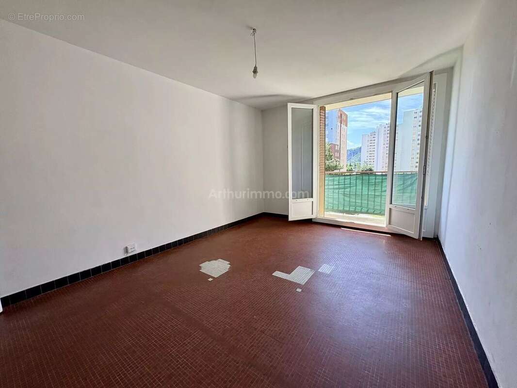 Appartement à SASSENAGE