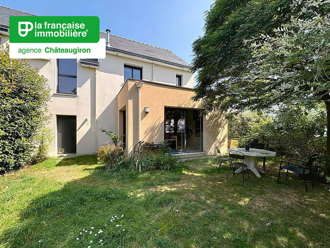 Maison à CHATEAUGIRON