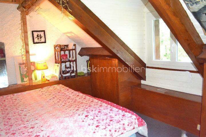 A vendre -longere de 121 m² sur 8000 m² de terrain arbore - photo 17