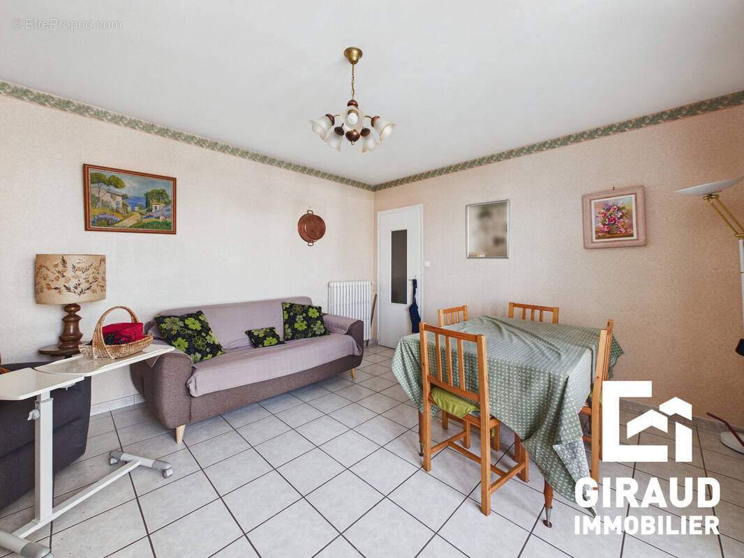 Appartement à FONTENAY-LE-COMTE