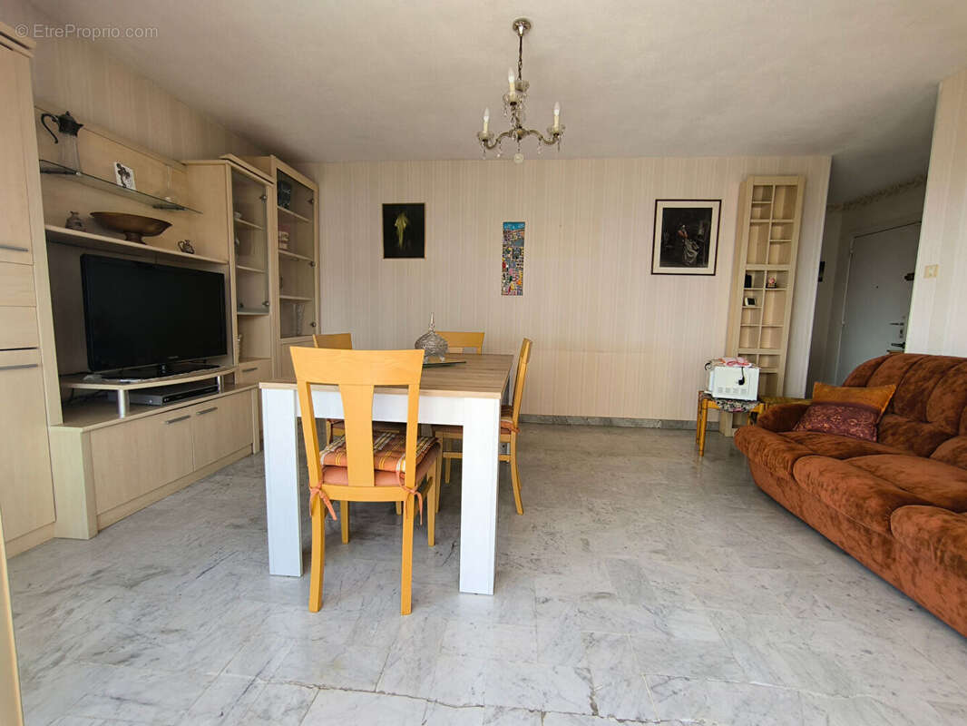 Appartement à CAGNES-SUR-MER