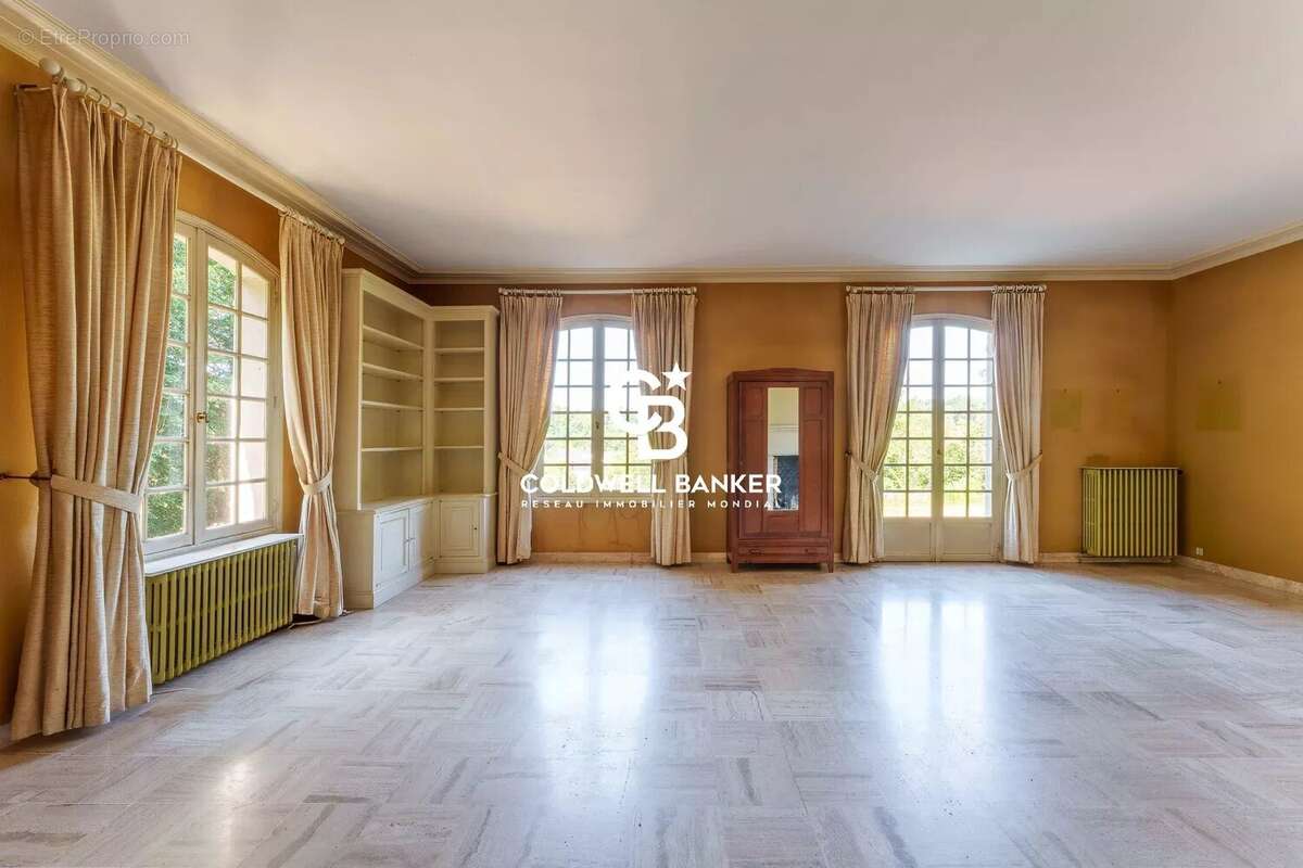 Maison à ROCHECORBON