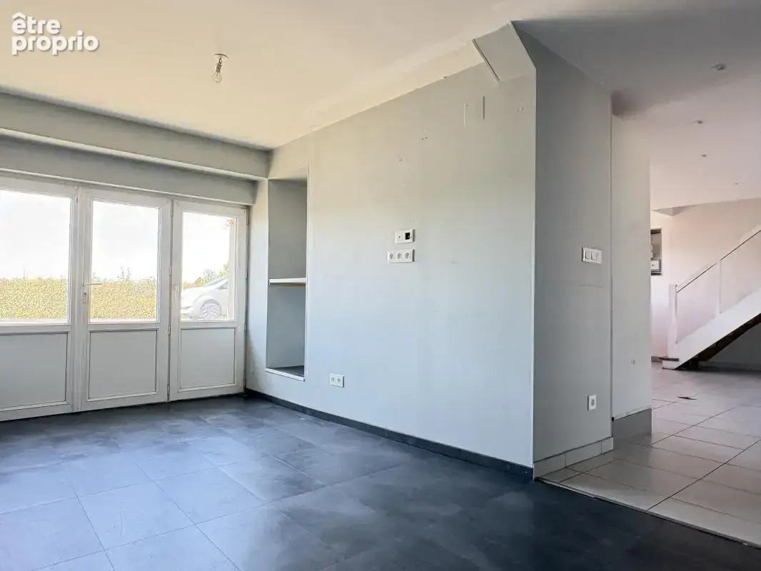 Maison 5 pièces 97 m² à vendre à Saint-Gilles (50180) - photo 6