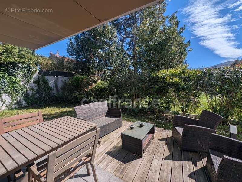 Appartement à vendre 3 pièces BORDEAUX CHARTRONS (33) - Jardin 110m2, terrasse, parking, cellier - photo 13