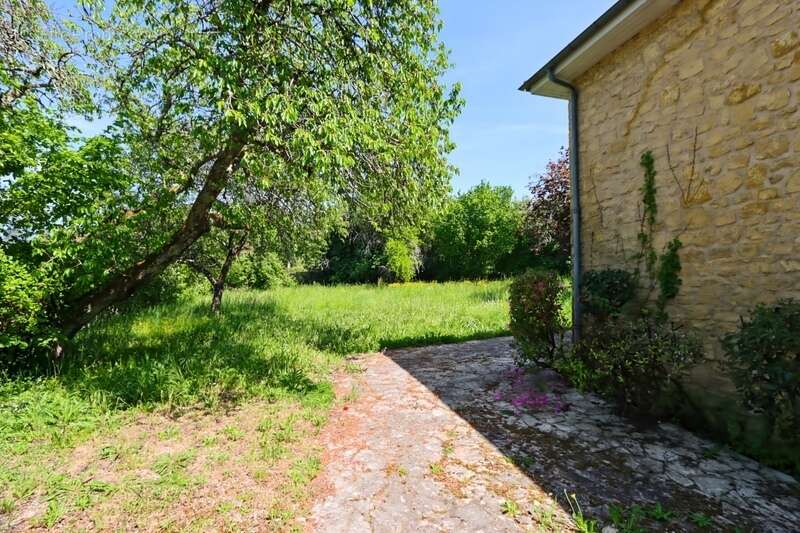 Maison à vendre 4 pièces SIORAC EN PERIGORD, sous-sol de 100m² exploitable  jardin 1933m² - photo 29