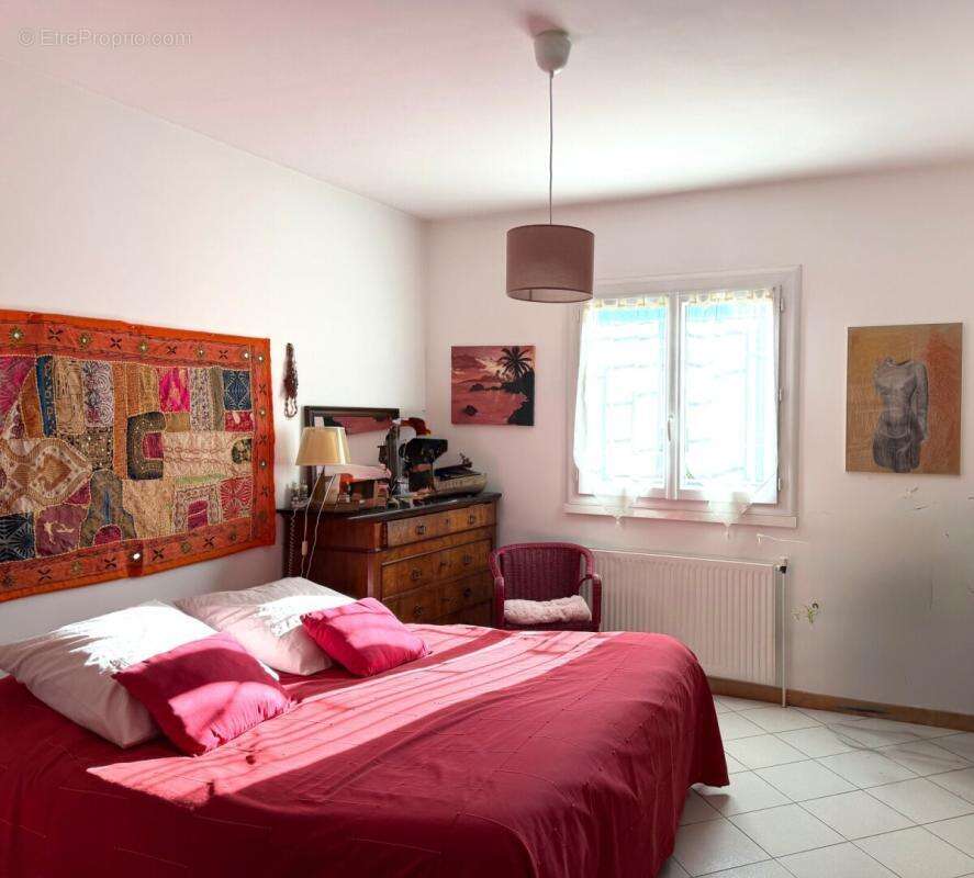Maison à SAINT-JEAN-DE-VEDAS