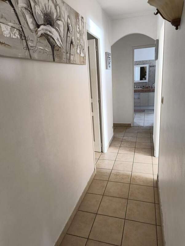Maison 117 m² à Pia  - photo 8