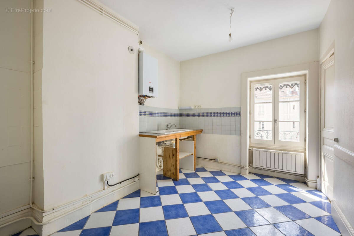 Appartement à LYON-6E