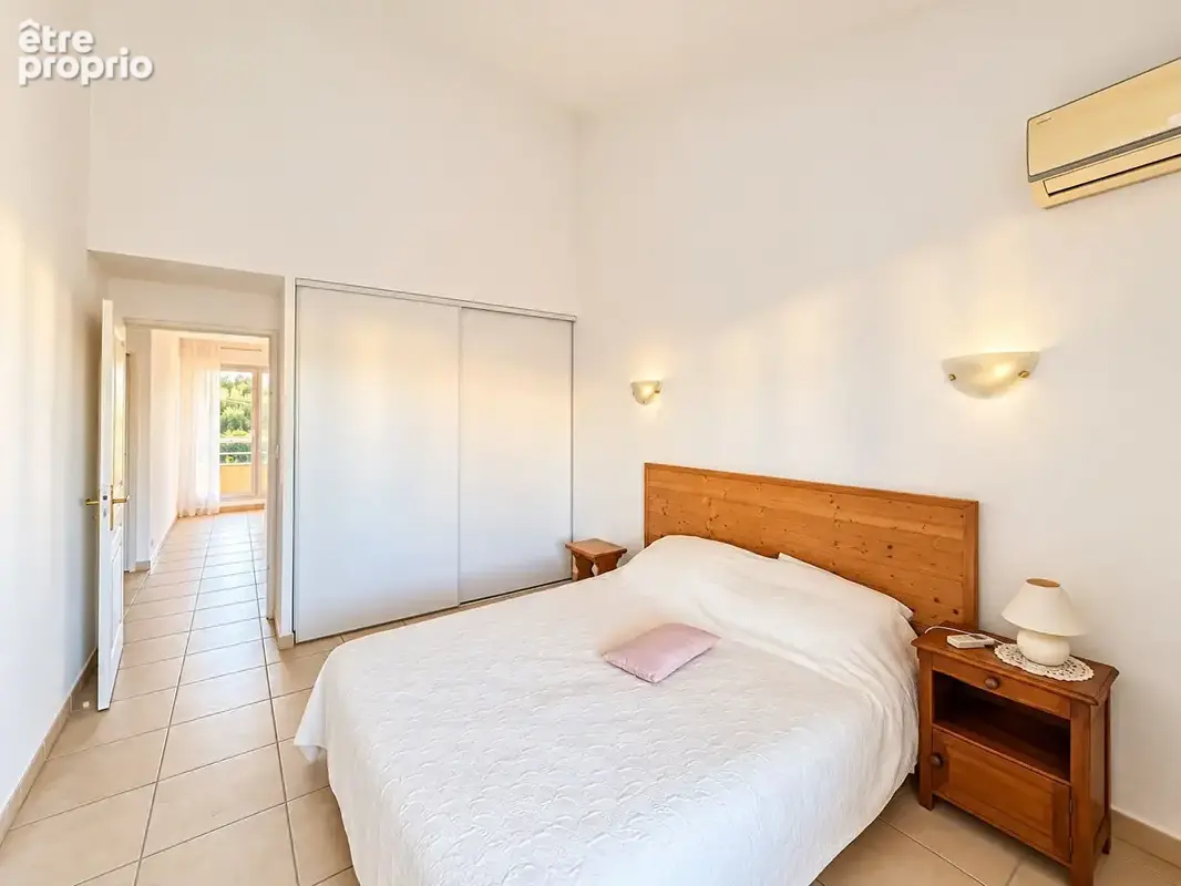 Appartement/Maison Fréjus 116m2 avec Garage, cave, jardin et parking libre - photo 16