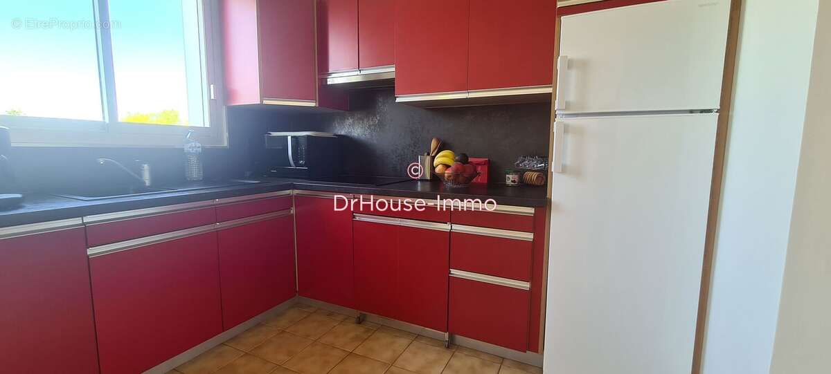 Maison à CHAMPAGNE-LES-MARAIS