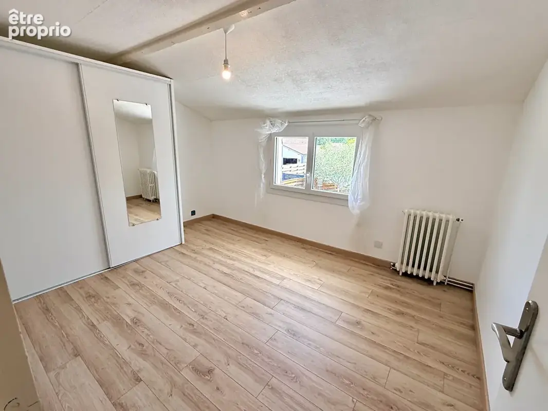 4 CHAMBRES avec garage et jardin - photo 6