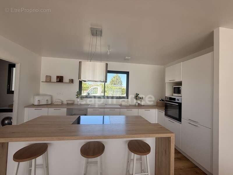 Plain Pied moderne 4 chambres Garage Jardin - Courant - photo 2