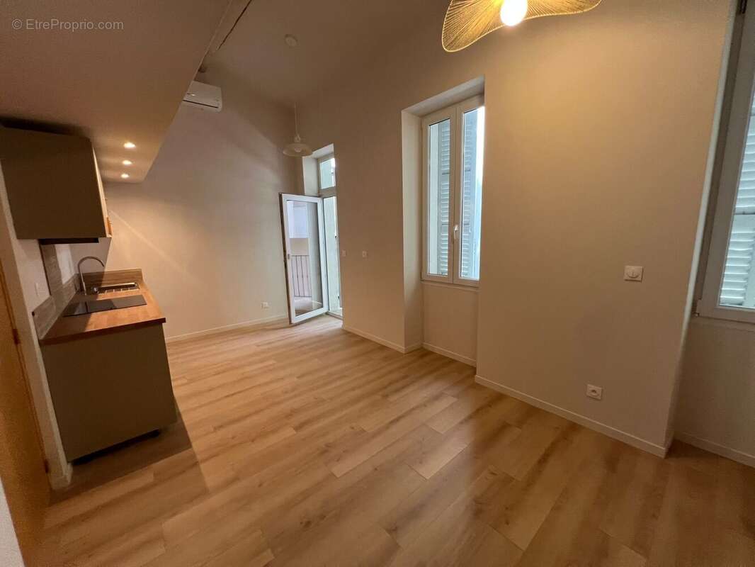 Appartement 31 m² à Marseille-4e  - photo 6