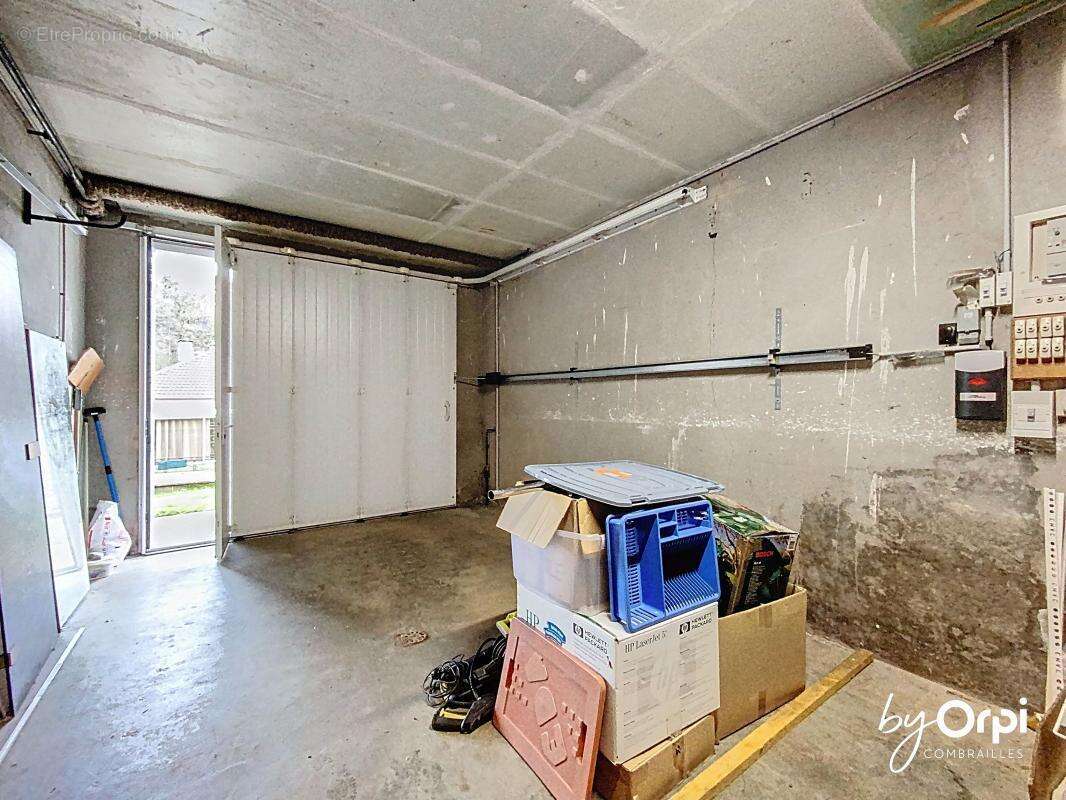 Maison à SAINT-ELOY-LES-MINES