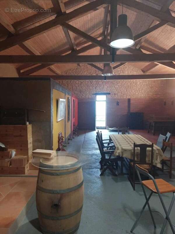 Appartement à CAHUZAC-SUR-VERE