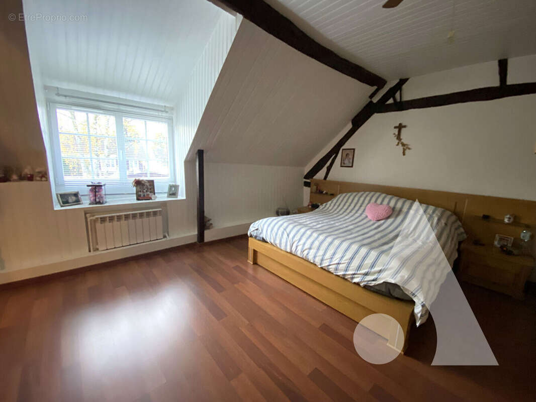 Maison à CREPY-EN-VALOIS