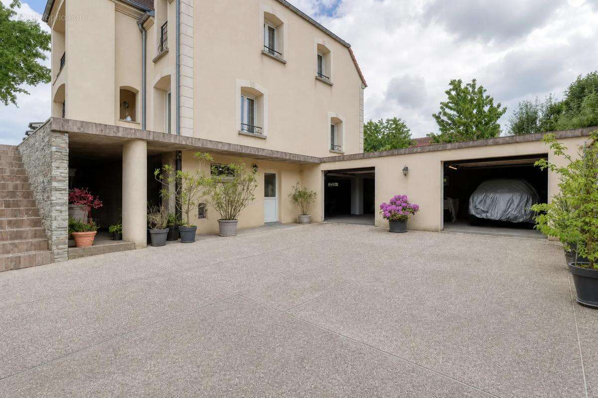 Maison à SEZANNE