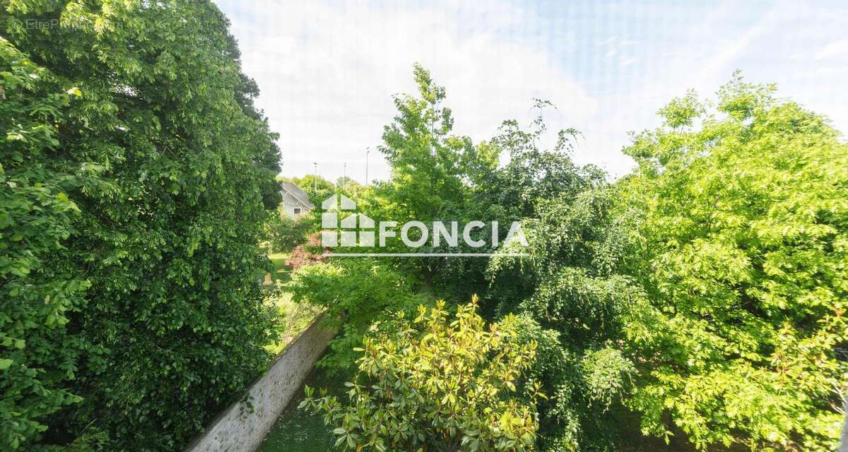 Appartement à MOISSY-CRAMAYEL