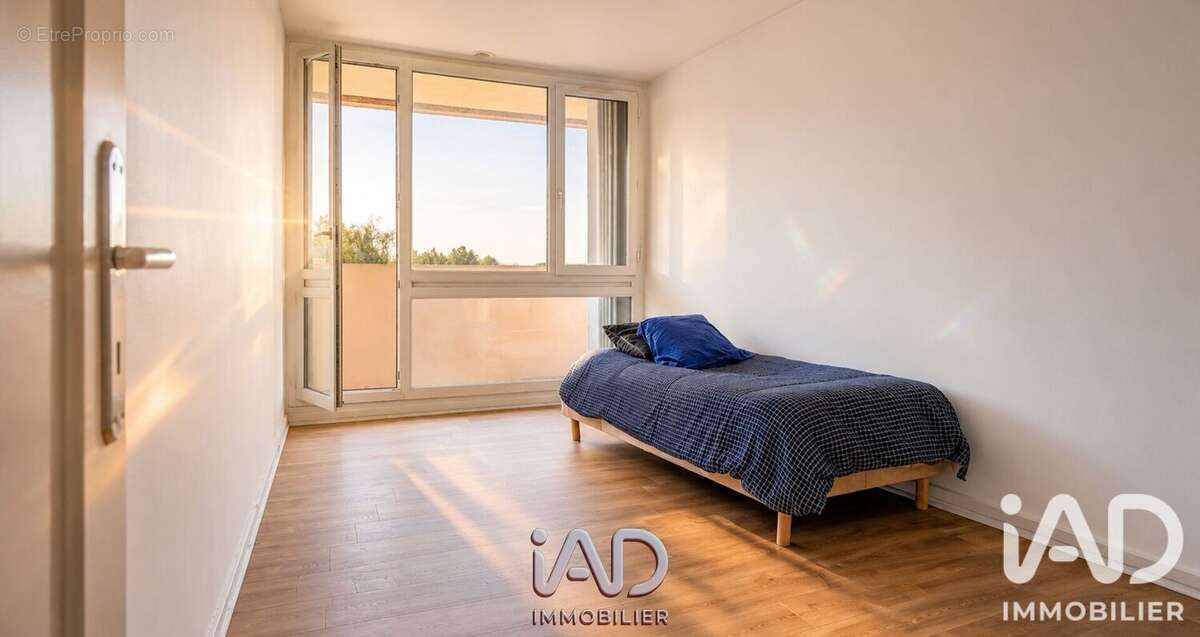 Photo 7 - Appartement à LES ULIS