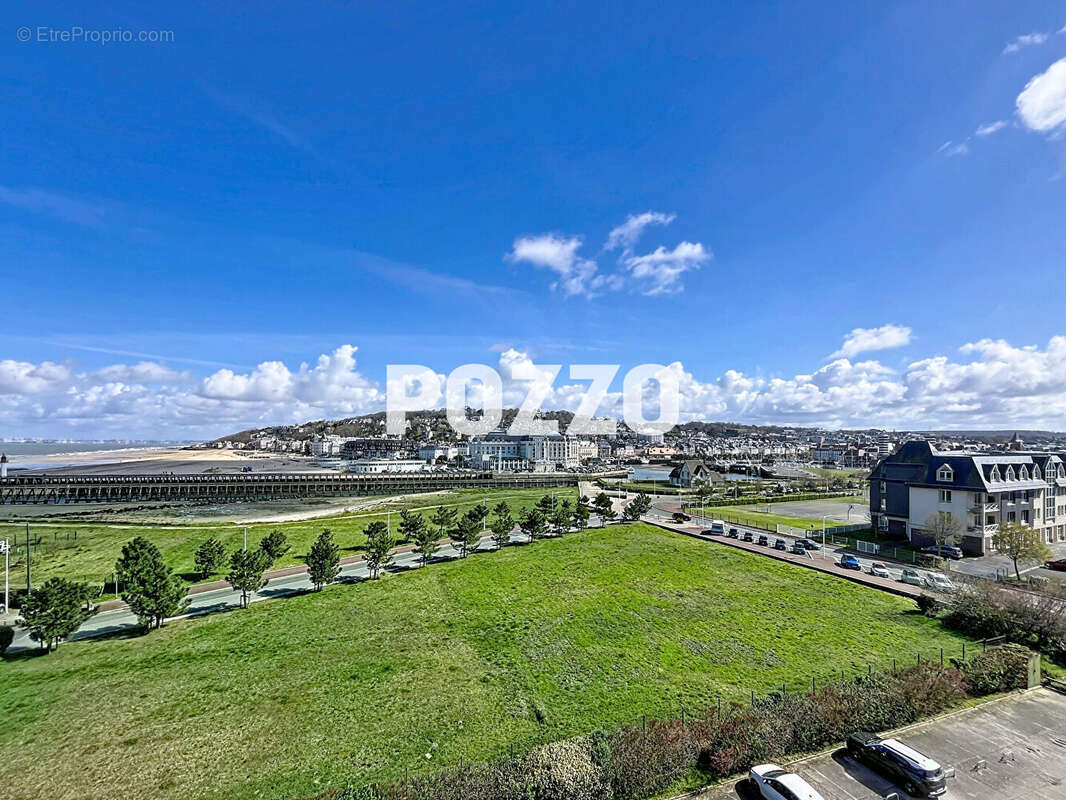 Appartement à DEAUVILLE