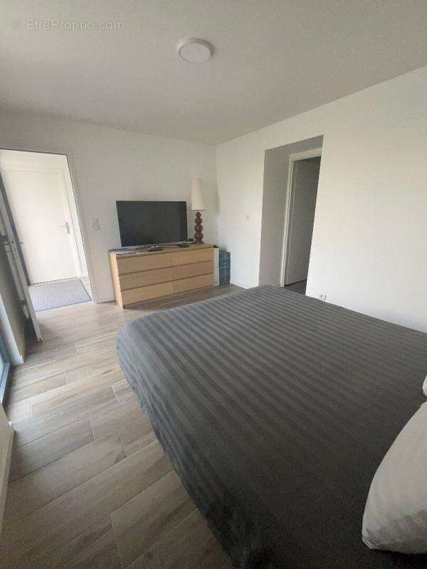 Maison Tours 10 pièce(s) 370 m2 - photo 13