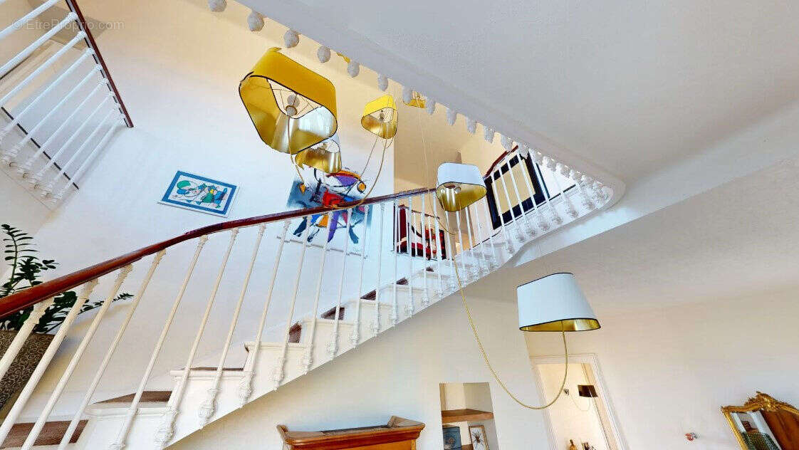 Photo 9 - Autre à PAU